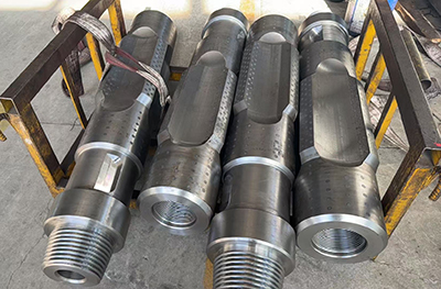 反井鉆機鉆桿已經加工完畢發往四川